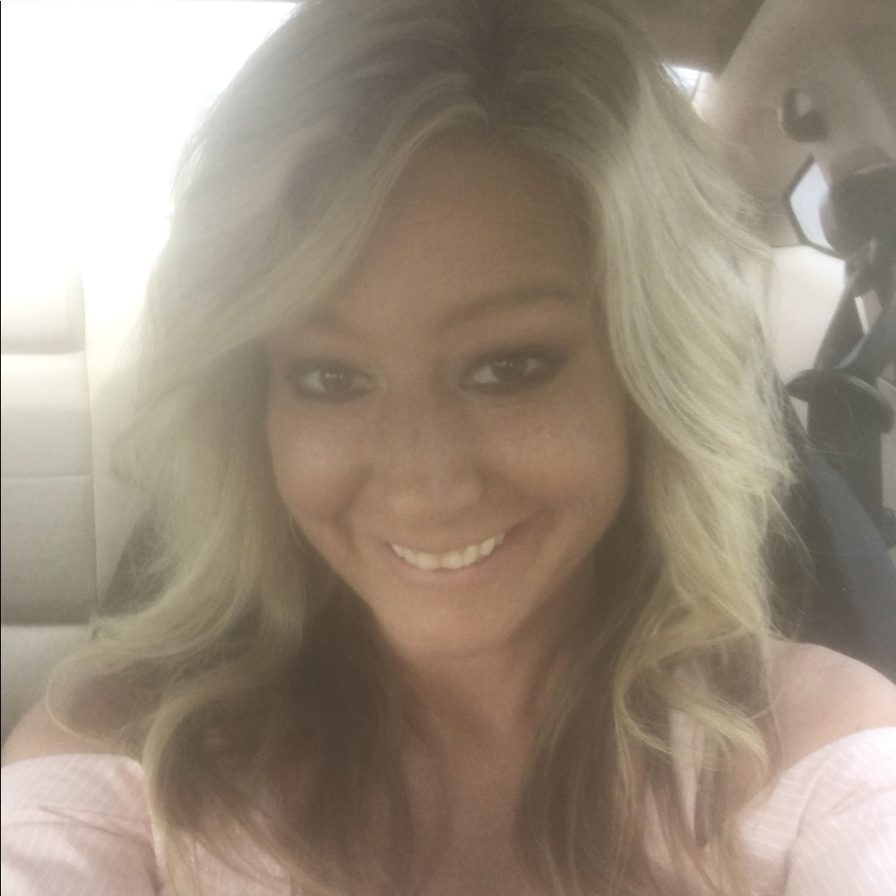 Meet your Posher, Tiffany